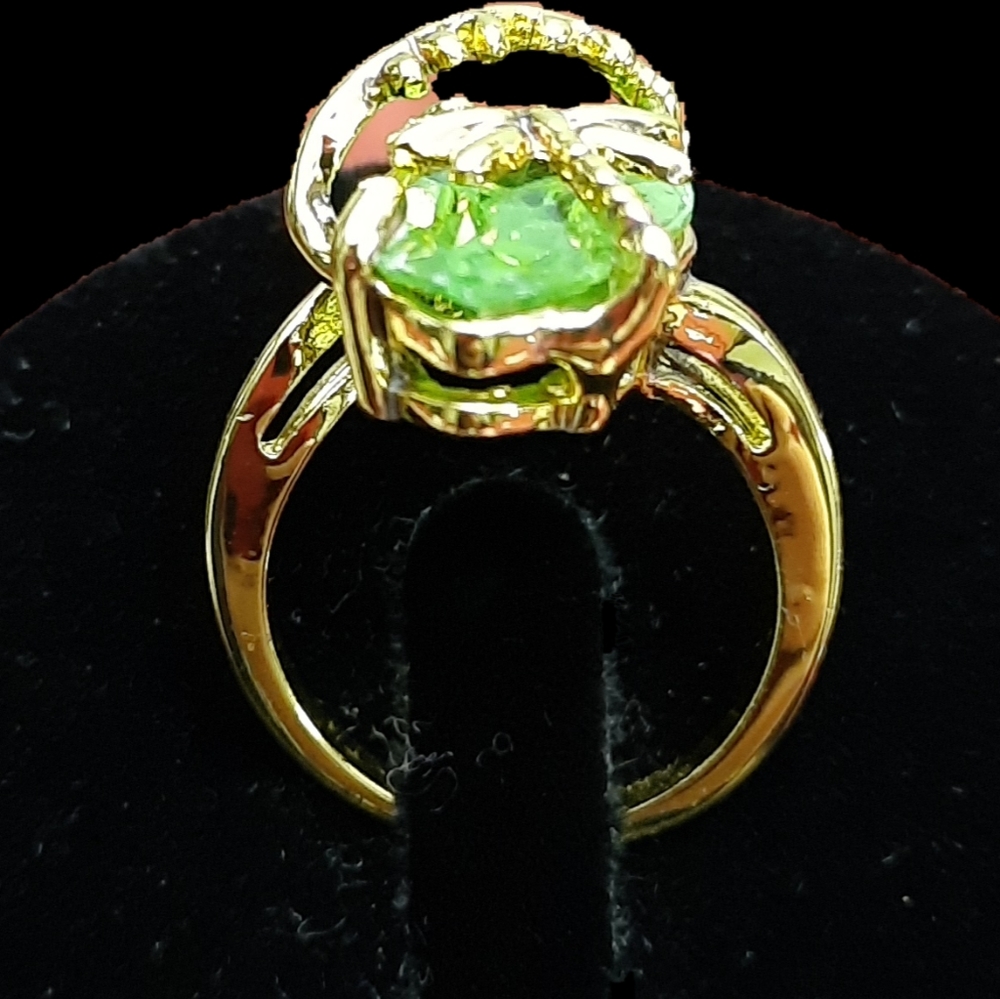 Dragonfly ring